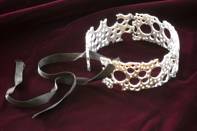 Metal Lace Neck Sculpture